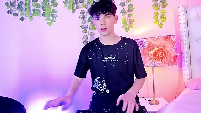 Philippsx online show from 04-08-26, 04:47