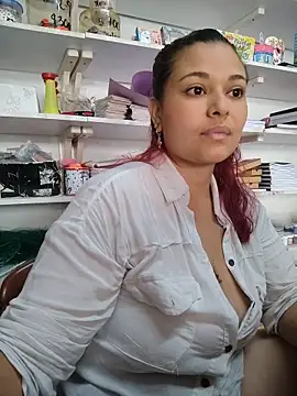 Snapshot of haffsa__ chatting on 05-26-26, 12:03 haffsa online show from 05-26-26, 12:03