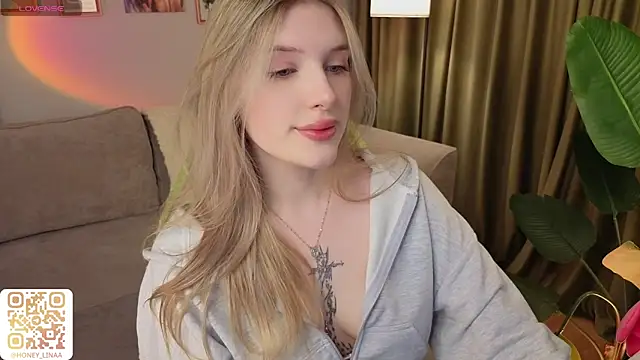 Snapshot of chatting on 03-10-26, 03:16 online show from 03-10-26, 03:16