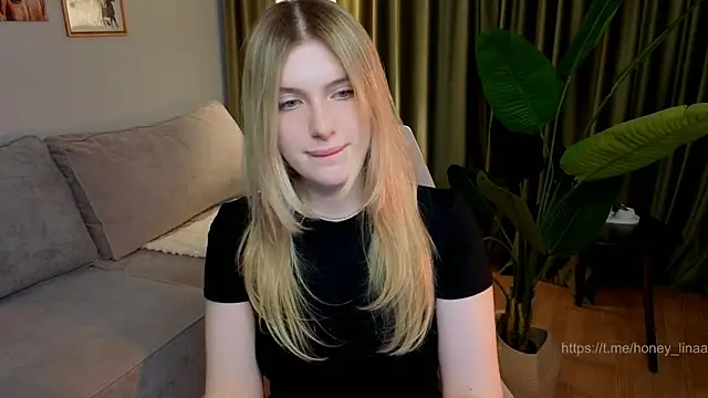 Snapshot of chatting on 04-20-26, 03:46 online show from 04-20-26, 03:46