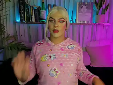 Miss-liaa online show from 03-08-26, 02:04