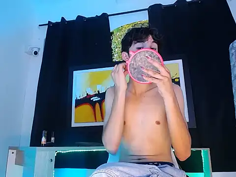 jullian ricci online show from 03-25-26, 07:46