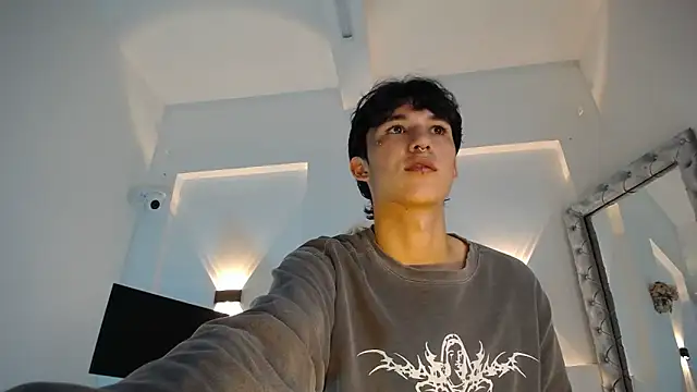 jullian ricci online show from 04-07-26, 08:21