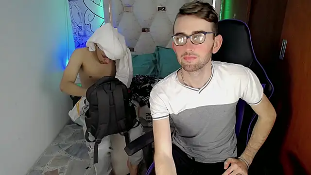 Top and bottom online show from 02-19-26, 08:06