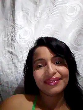Snapshot of Lia_Phone chatting on 02-16-26, 04:44 Lia Phone online show from 02-16-26, 04:44
