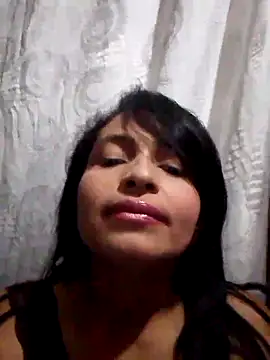Snapshot of Lia_Phone chatting on 02-22-26, 05:32 Lia Phone online show from 02-22-26, 05:32