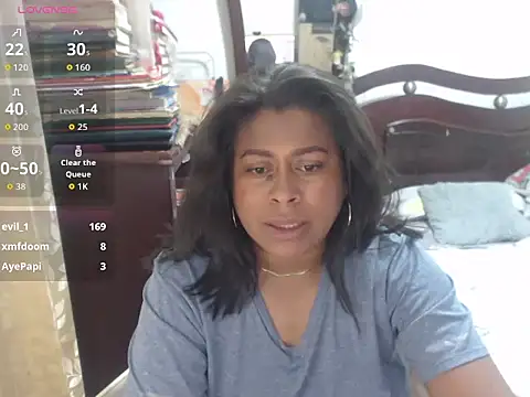 Snapshot of Caprichosa-39 chatting on 02-25-26, 06:13 Caprichosa-39 online show from 02-25-26, 06:13