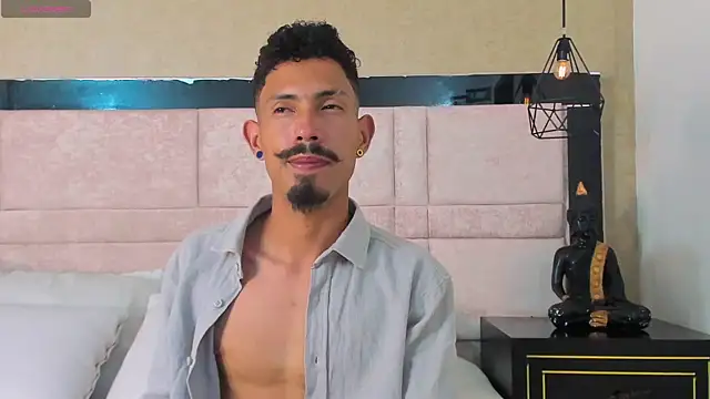 NoaahTylor online show from 03-13-26, 07:41