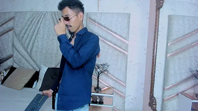 NoaahTylor online show from 03-10-26, 08:46