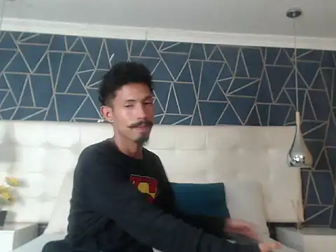 NoaahTylor online show from 02-14-26, 06:41