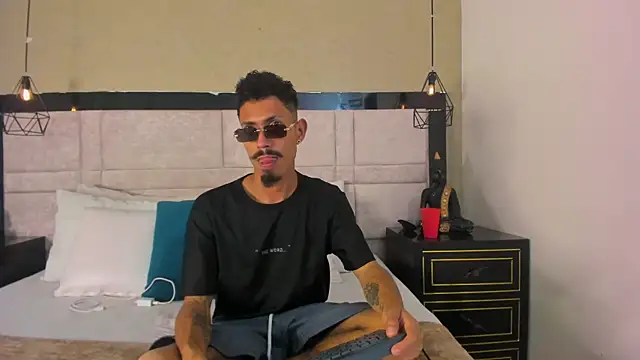 NoaahTylor online show from 03-14-26, 08:48