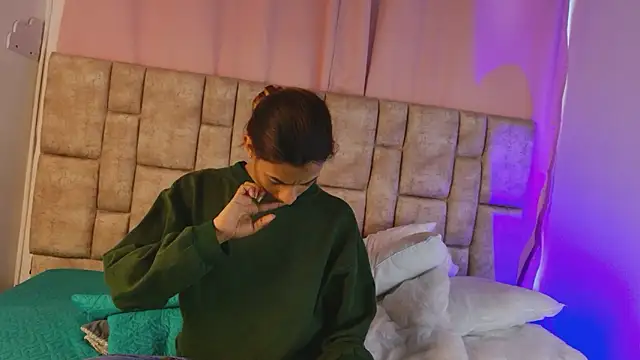 MelanyStone  online show from 03-15-26, 01:40