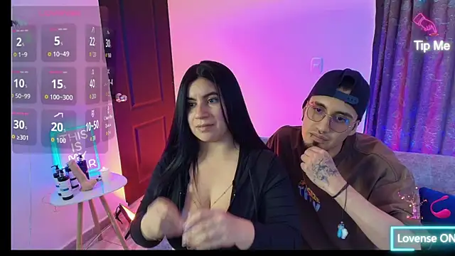 Snapshot of LATINLOVERS_1 chatting on 02-18-26, 05:53 LATINLOVERS 1 online show from 02-18-26, 05:53