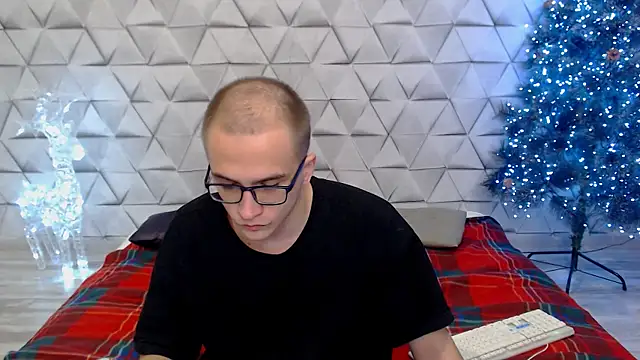 Pure Aura online show from 02-22-26, 06:09