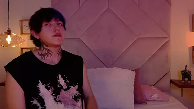 Sateh and Hikary online show from 03-13-26, 10:04