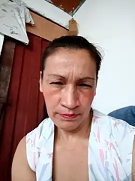 Layla Zaid online show from 02-25-26, 01:55