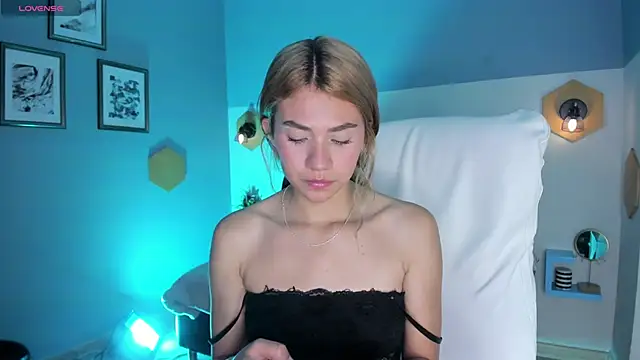 Chris Velvett online show from 03-22-26, 08:10