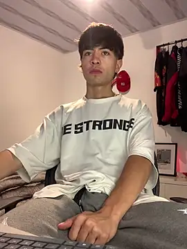 Gatito gg online show from 03-04-26, 01:35