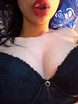Snapshot of chamss-boobs chatting on 06-08-26, 12:49 chamss-boobs online show from 06-08-26, 12:49