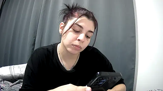 Snapshot of violetazein7 chatting on 05-15-26, 11:03 violetazein7 online show from 05-15-26, 11:03