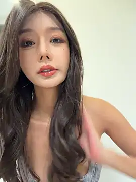 Snapshot of BBi-0329 chatting on 06-26-26, 01:17 BBi-0329 online show from 06-26-26, 01:17