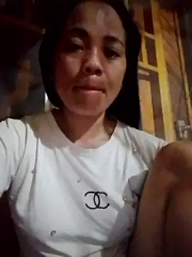 molly-xx online show from 06-17-26, 05:23
