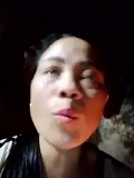 Snapshot of molly-xx chatting on 05-07-26, 10:46 molly-xx online show from 05-07-26, 10:46