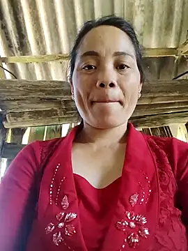 molly-xx online show from 04-12-26, 04:49