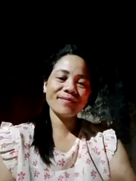 Snapshot of molly-xx chatting on 04-25-26, 06:05 molly-xx online show from 04-25-26, 06:05