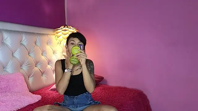 Snapshot of ivonne_heaven chatting on 02-24-26, 06:53 ivonne heaven online show from 02-24-26, 06:53