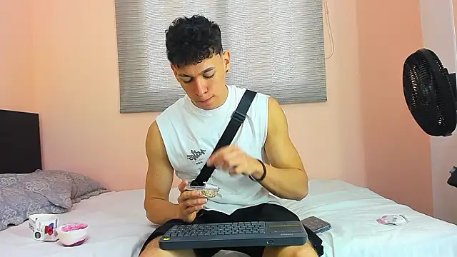 Muscle  Myke online show from 02-27-26, 12:38