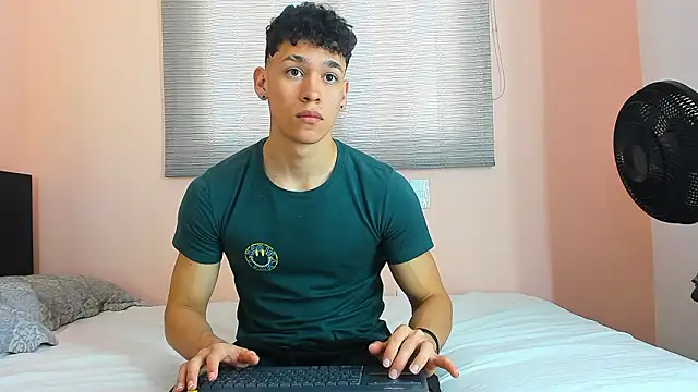 Muscle  Myke online show from 02-26-26, 01:11