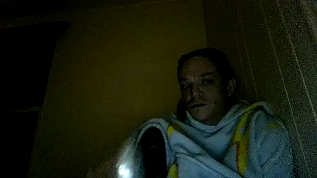 Snapshot of ShadowLove85 chatting on 02-23-26, 03:52 ShadowLove85 online show from 02-23-26, 03:52