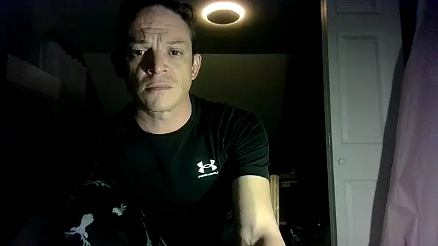 Snapshot of ShadowLove85 chatting on 04-04-26, 02:07 ShadowLove85 online show from 04-04-26, 02:07