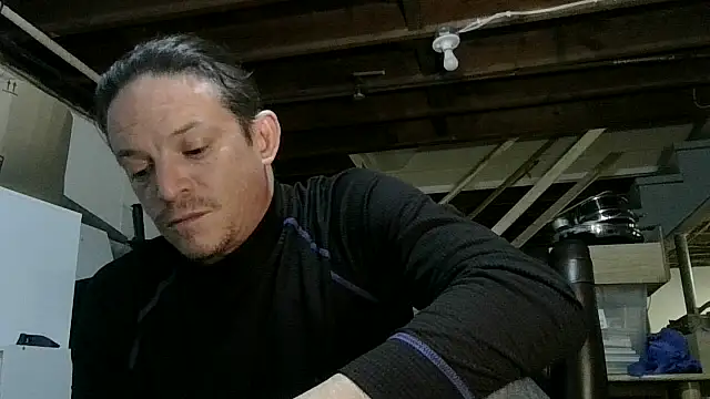 Snapshot of ShadowLove85 chatting on 02-11-26, 08:03 ShadowLove85 online show from 02-11-26, 08:03