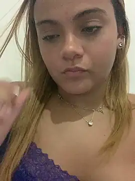 Snapshot of ayla0881 chatting on 03-18-26, 11:05 ayla0881 online show from 03-18-26, 11:05