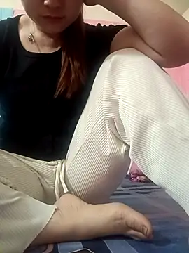 Snapshot of Miu1_girl19 chatting on 03-02-26, 01:28 Miu1 girl19 online show from 03-02-26, 01:28