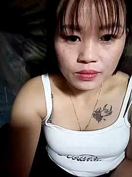 Snapshot of luna-rosax chatting on 02-14-26, 12:22 luna-rosax online show from 02-14-26, 12:22