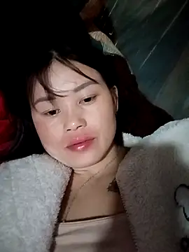 Snapshot of luna-rosax chatting on 02-27-26, 12:00 luna-rosax online show from 02-27-26, 12:00