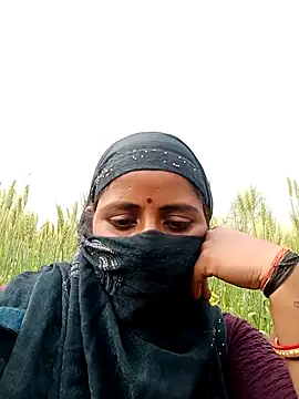 Pallavi hote online show from 02-18-26, 05:38