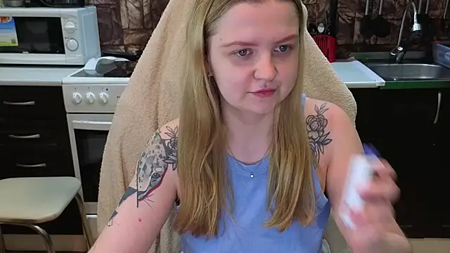 AnitaXVine online show from 06-23-26, 07:56