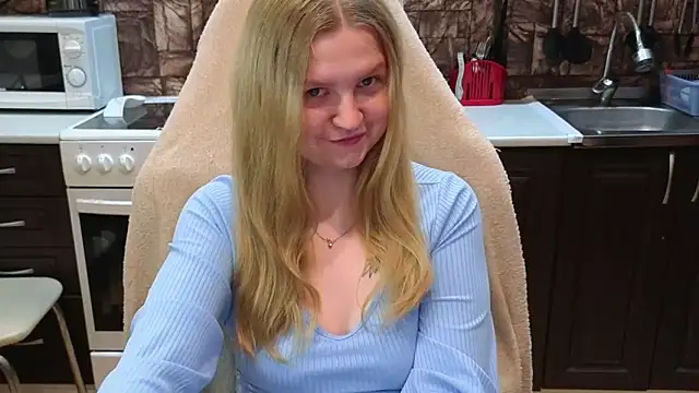 AnitaXVine online show from 06-18-26, 07:30