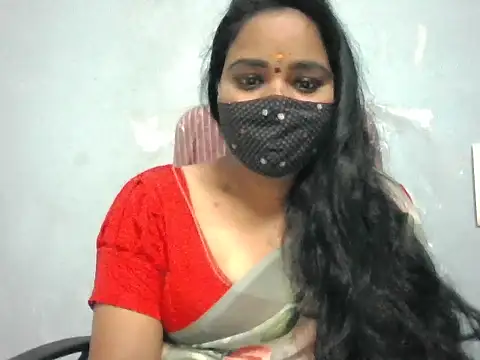 Snapshot of Rathi-priyaa chatting on 07-27-26, 04:08 Rathi-priyaa online show from 07-27-26, 04:08