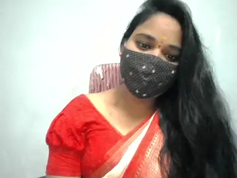 Snapshot of Rathi-priyaa chatting on 08-01-26, 04:32 Rathi-priyaa online show from 08-01-26, 04:32