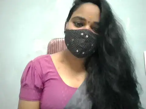 Snapshot of Rathi-priyaa chatting on 07-30-26, 04:11 Rathi-priyaa online show from 07-30-26, 04:11