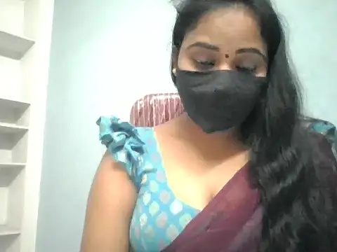 Snapshot of Rathi-priyaa chatting on 05-09-26, 06:17 Rathi-priyaa online show from 05-09-26, 06:17