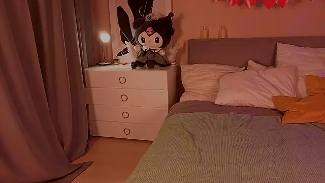 Snapshot of she_wolf chatting on 03-13-26, 03:28 she wolf online show from 03-13-26, 03:28