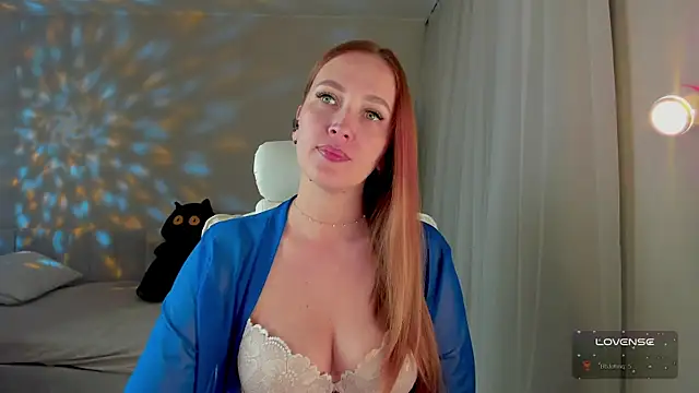 Snapshot of she_wolf chatting on 04-28-26, 02:21 she wolf online show from 04-28-26, 02:21