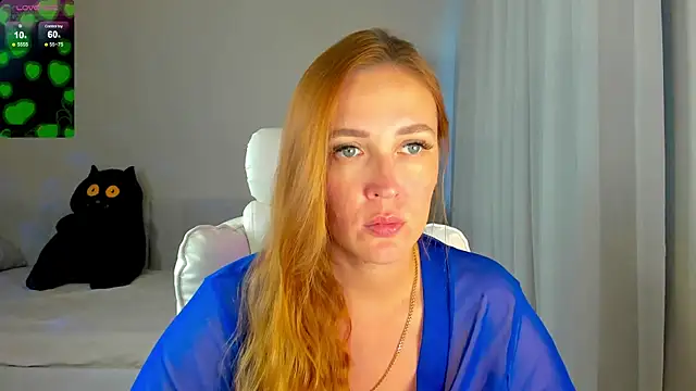 Snapshot of she_wolf chatting on 06-09-26, 01:56 she wolf online show from 06-09-26, 01:56