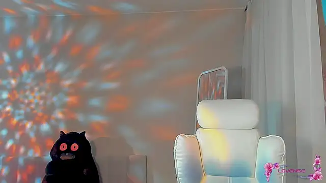 Snapshot of she_wolf chatting on 03-26-26, 12:36 she wolf online show from 03-26-26, 12:36